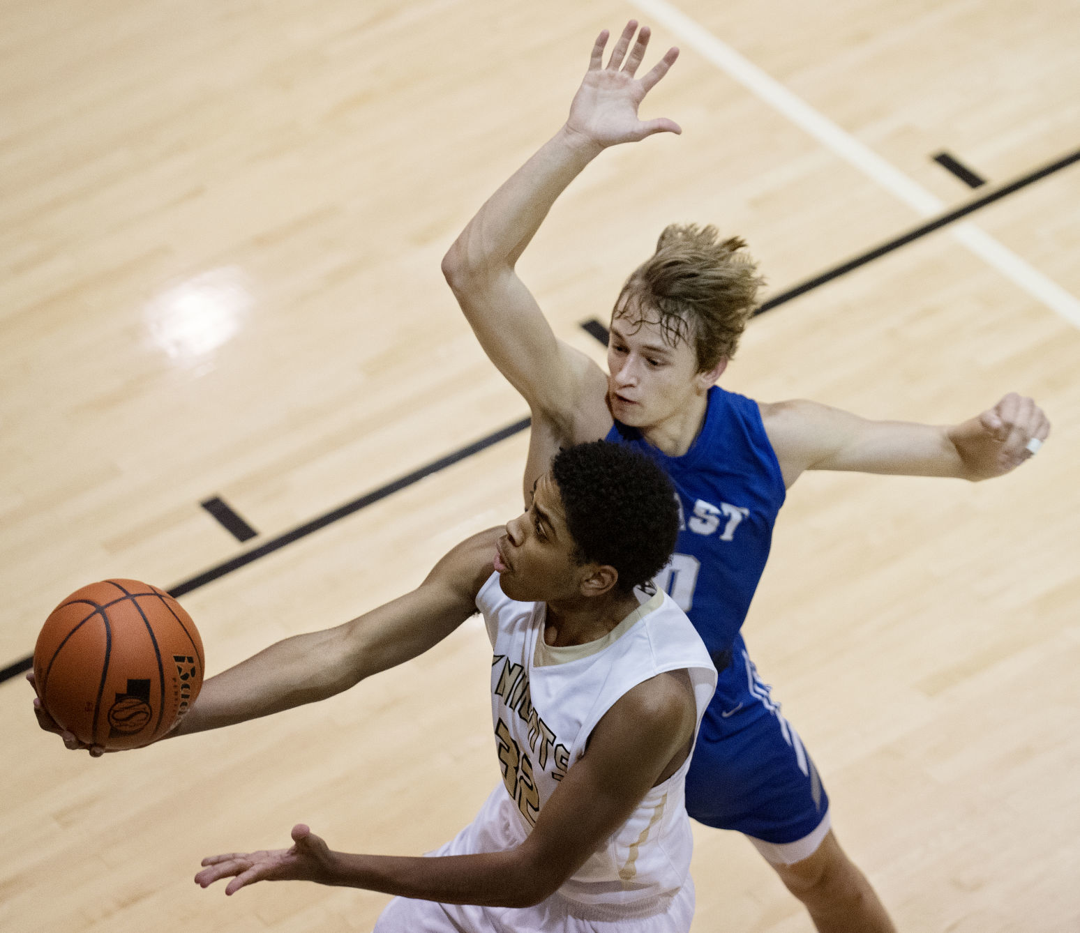 Lincoln East vs. Lincoln Southeast, 1.11
